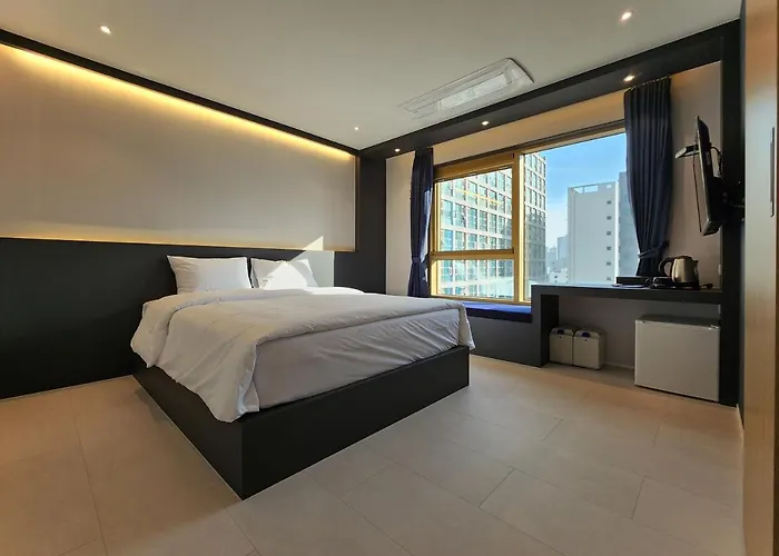 Gold Stone Hotel Busan