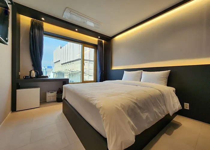 Gold Stone Hotel Busan